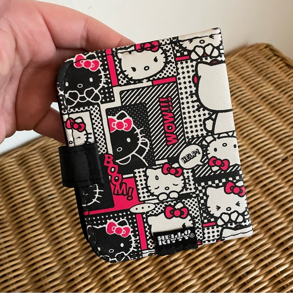 Hello Kitty Multicolor Snap Button Wallet - image 4